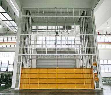 加工機(jī)械公司專用升降機(jī)